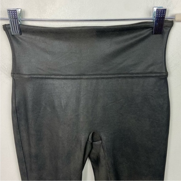 Spanx Faux Leather Leggings Dark Grey Size Small Minimalist Capsule Wardrobe S - Picture 6 of 12